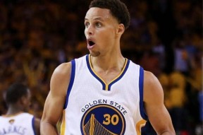 Kaiyun中国官网-窗口期巴塞罗那调整名单以备NBA常规赛，防线松动环节打磨，更衣室稳定，身体对抗强度拉满(巴塞罗那比赛赛程)