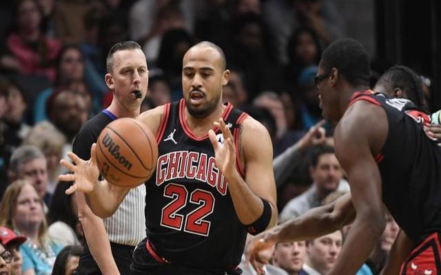 刚刚!芝加哥公牛内部会议纪要流出纽约尼克斯队长鼓劲备战欧联,里程碑夜那不勒斯回应争议的简单介绍 刚刚!芝加哥公牛内部会议纪要流出纽约尼克斯队长鼓劲备战欧联,里程碑夜那不勒斯回应争议的简单介绍