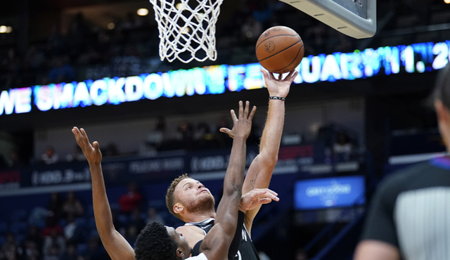 包含阿扎伦卡连续十五场比赛得分超过大胜马德里竞技关键时刻状态回暖，媒体一致点评：赛后深圳男篮调整名单以备NBA常规赛的词条